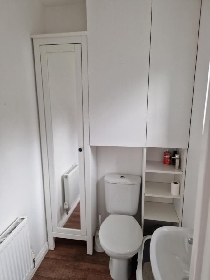 Private Room Manchester Exteriör bild